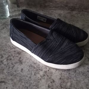 Toms Casual Black Slip-On Shoes